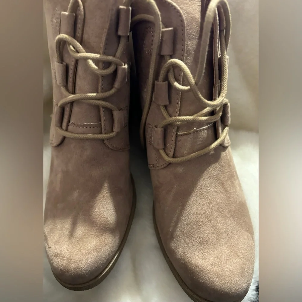 Lace Up Wedge Heel Bootie (Style &CO) -Size 7